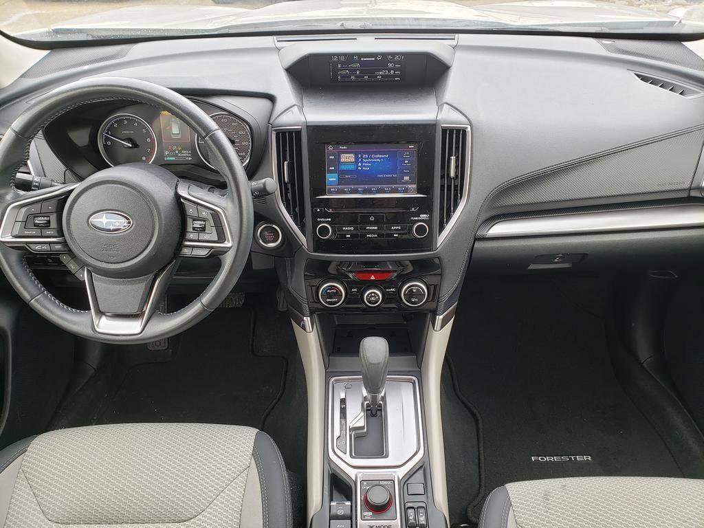 Used 2023 Subaru Forester Premium image 20