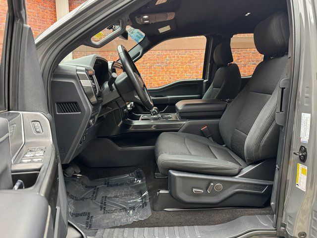 Certified 2021 Ford F150 XLT w/ Equipment Group 302A High image 23