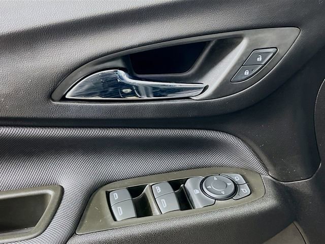 Used 2024 Chevrolet Equinox RS w/ RS Leather Package FWD image 9