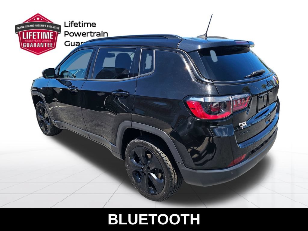 Used 2021 Jeep Compass Latitude w/ Sun and Sound Group AWD/4WD image 3