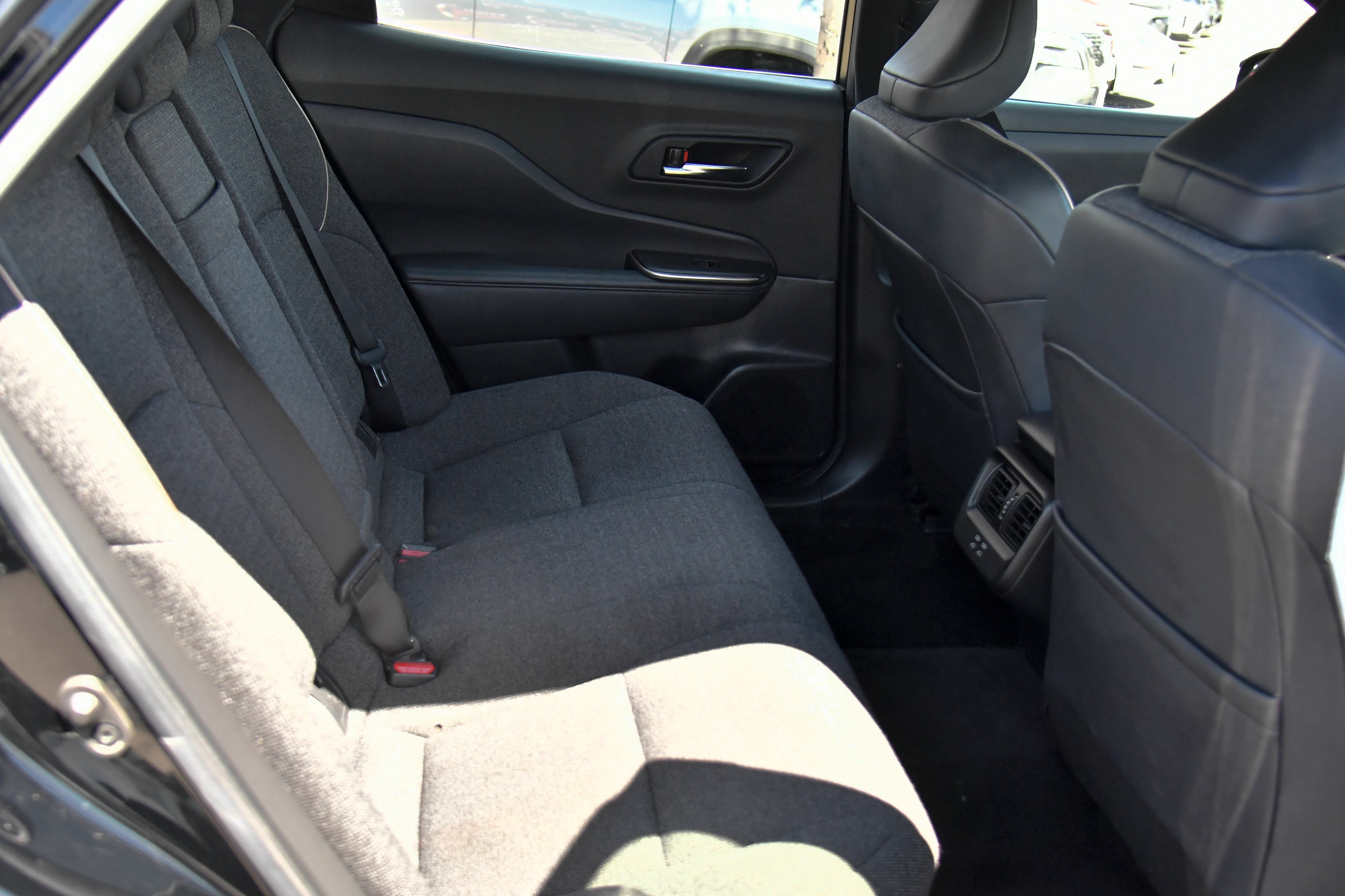 Used 2023 Toyota Crown w/ Carpet Mat Package (TMS) AWD/4WD image 44