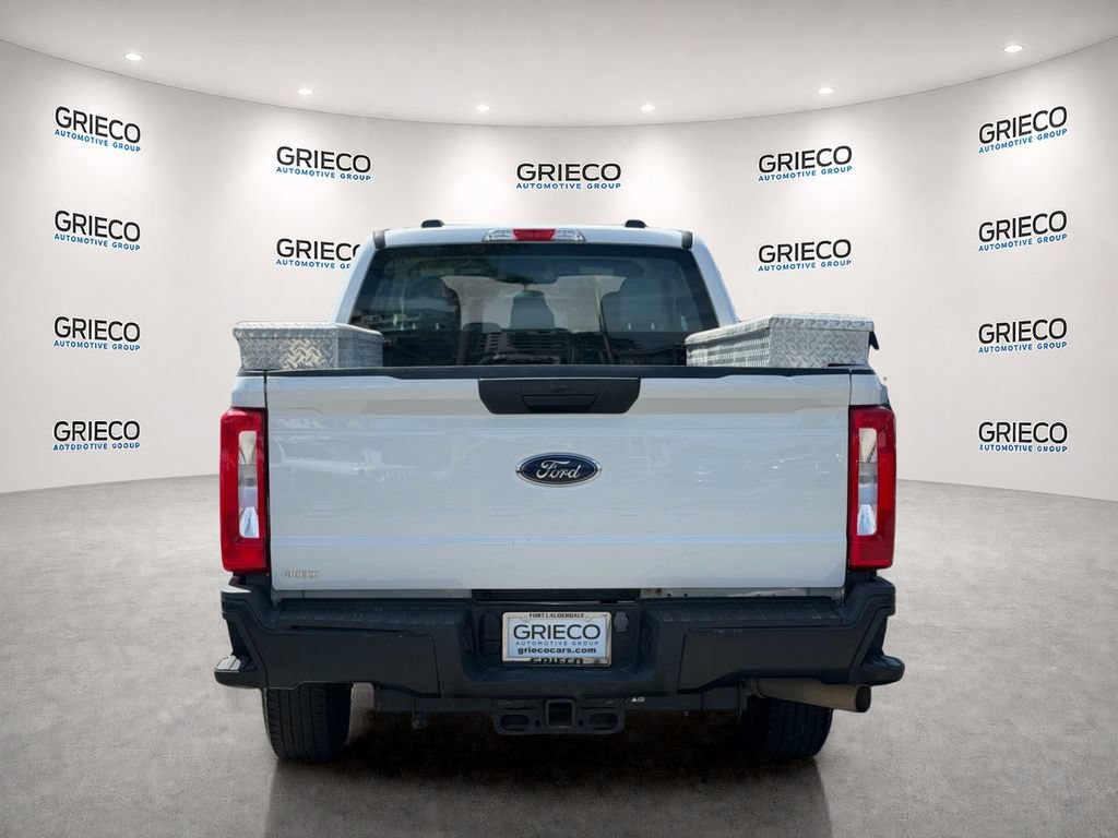 Used 2024 Ford F250 XL RWD image 6