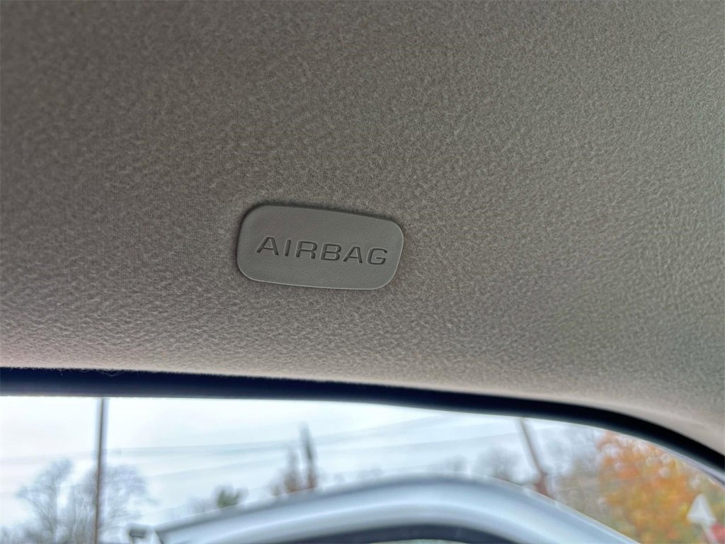 Used 2024 Chevrolet Express 2500 w/ Driver Convenience Package image 27