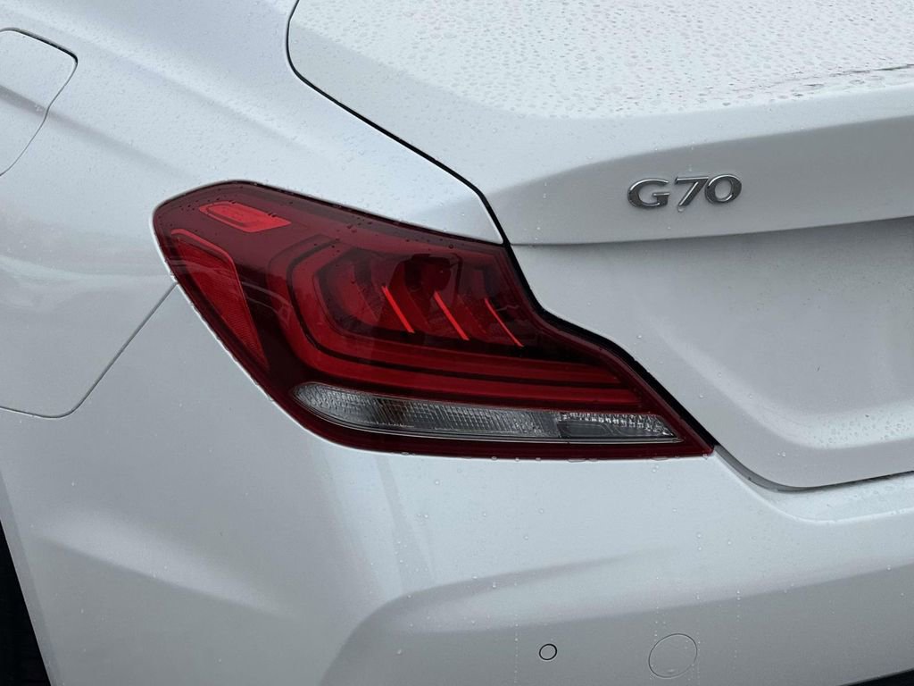 Used 2021 Genesis G70 2.0T w/ Prestige Package AWD/4WD image 8