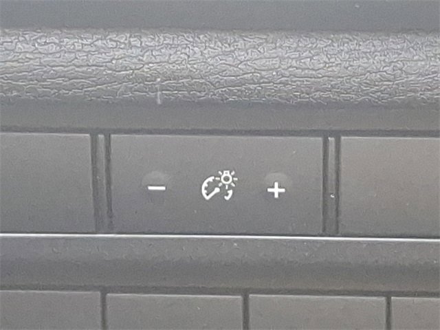 Used 2022 Mitsubishi Outlander ES image 29