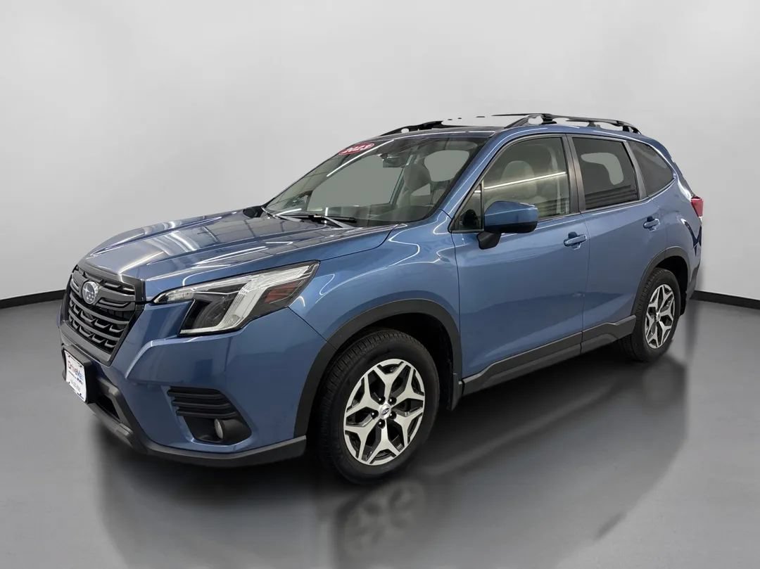 Used 2023 Subaru Forester Premium AWD/4WD image 4
