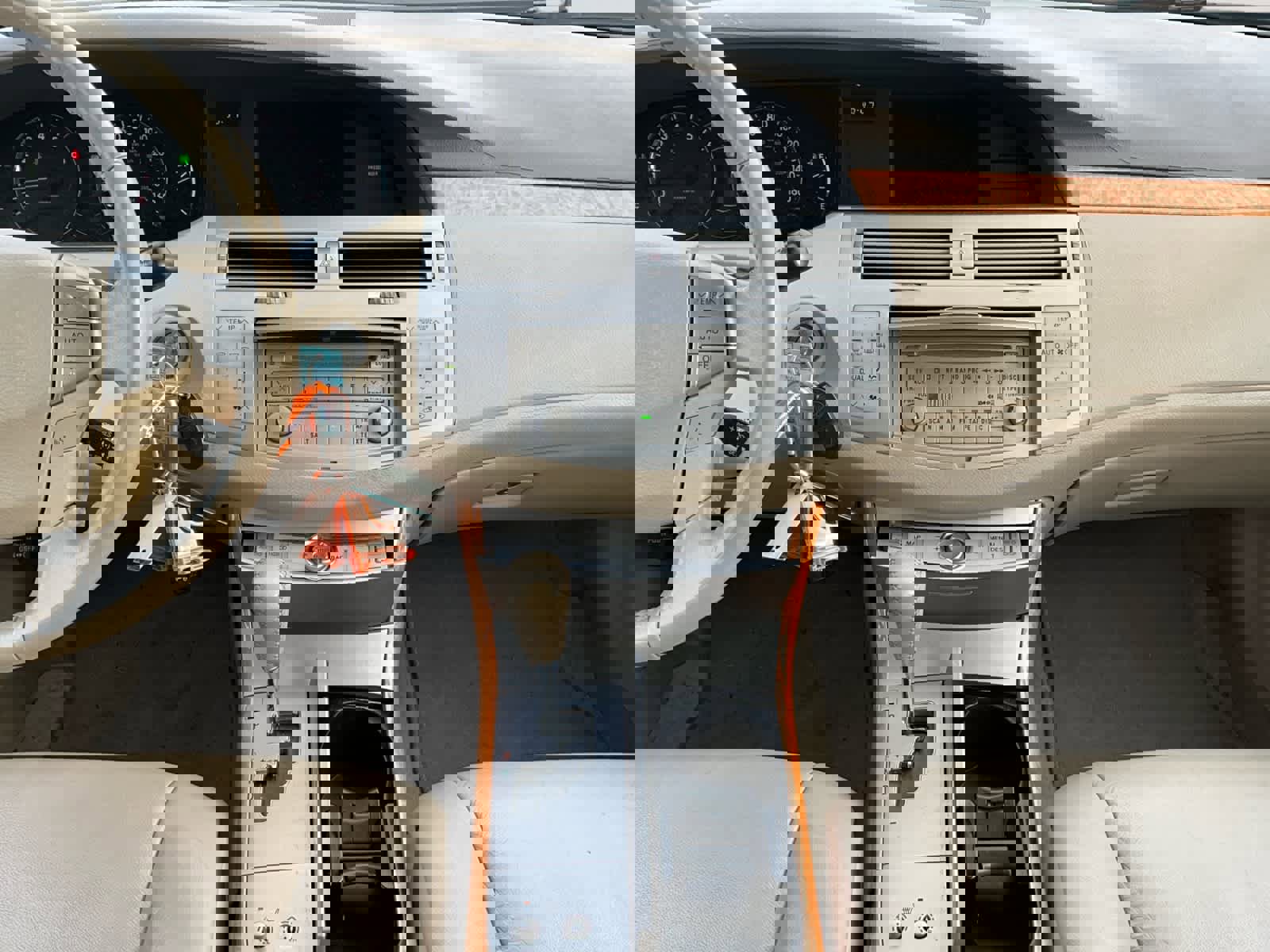 Used 2006 Toyota Avalon XLS image 13