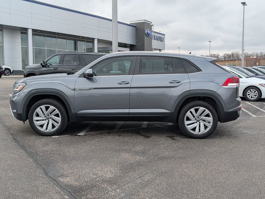 Used 2023 Volkswagen Atlas Cross Sport SE image 4