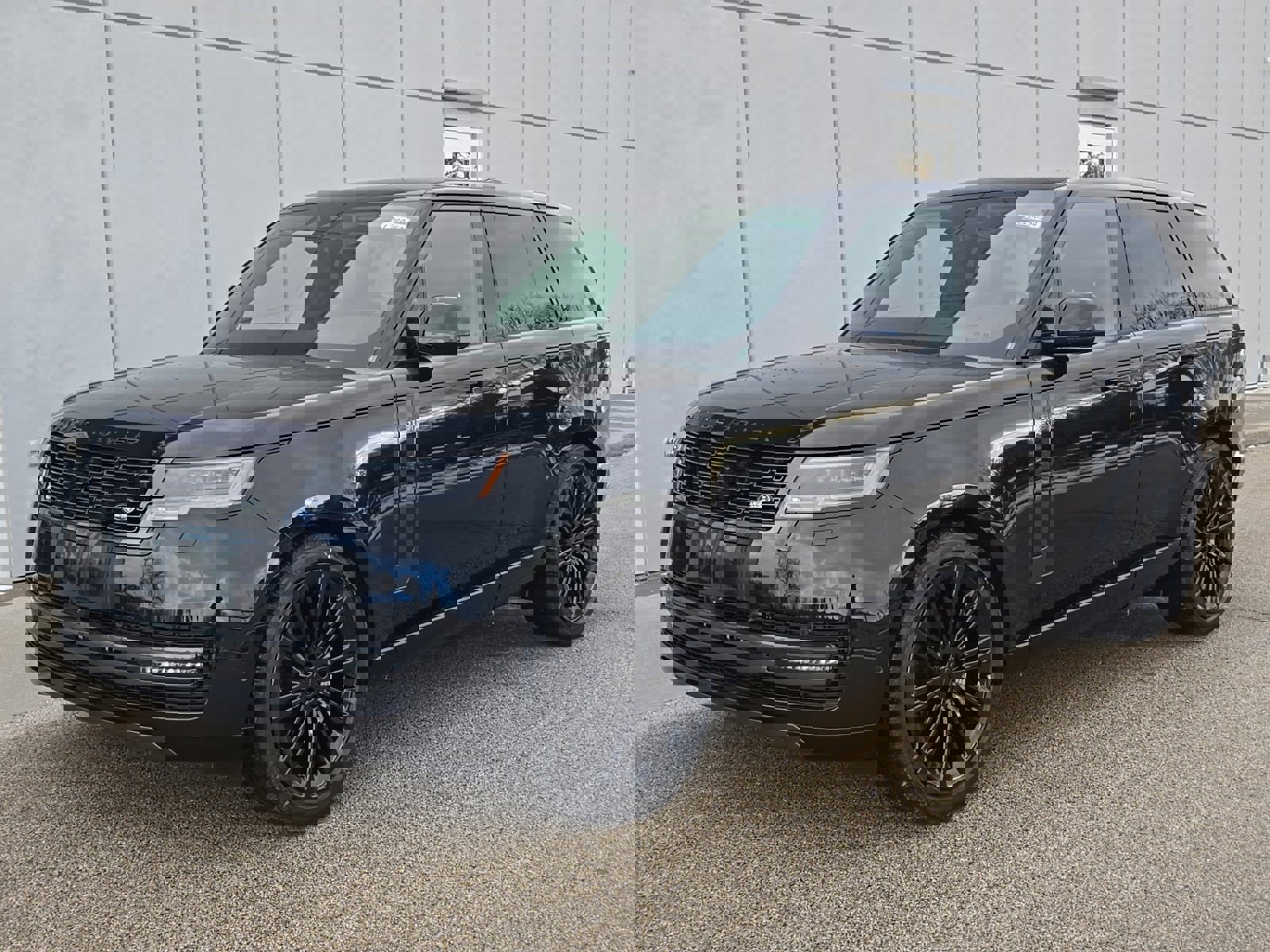 New 2026 Land Rover Range Rover SE image 1