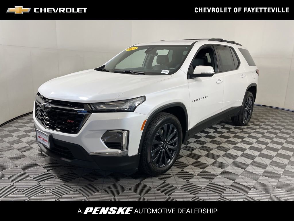 Used 2022 Chevrolet Traverse RS