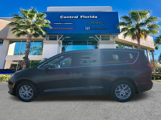 New 2026 Chrysler Voyager LX FWD image 8