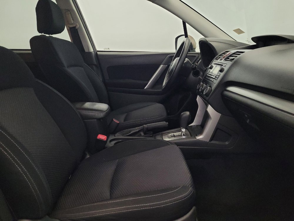 Used 2015 Subaru Forester 2.5i Premium w/ All-Weather Package image 18