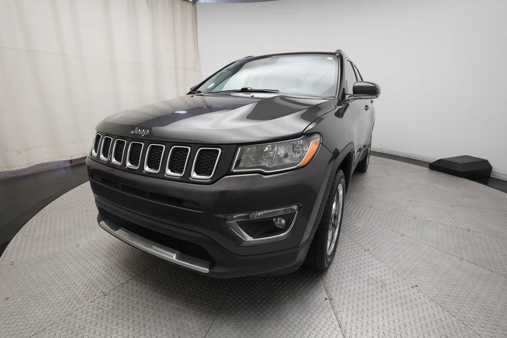 Used 2019 Jeep Compass Limited w/ Safety & Security Group AWD/4WD image 12