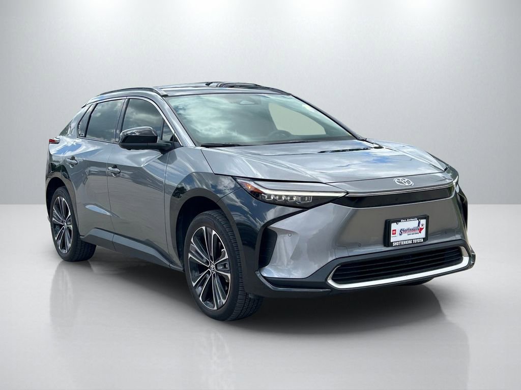 Used 2024 Toyota bZ4X FWD w/ Weather Package image 3