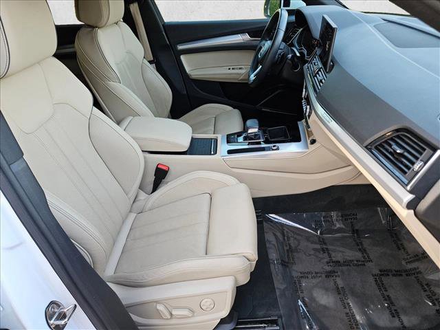 Used 2021 Audi Q5 2.0T Premium Plus w/ Premium Plus Package image 22