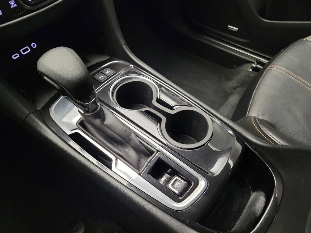 Used 2022 Chevrolet Equinox Premier FWD image 26