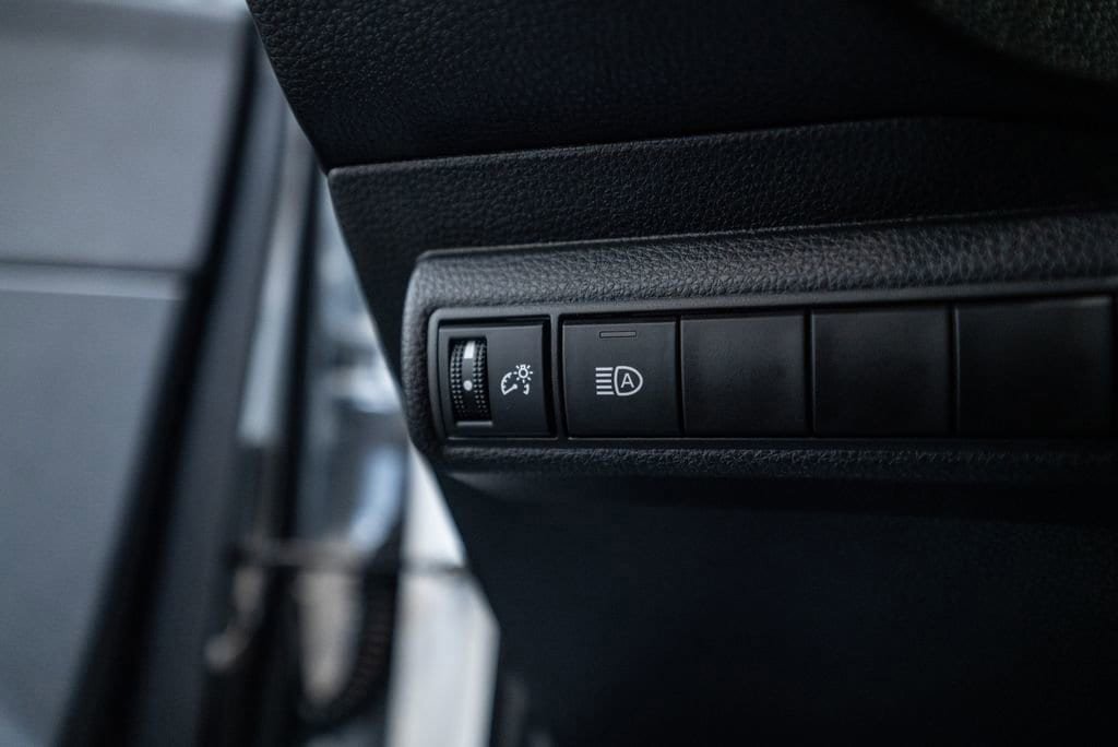 Used 2022 Toyota Corolla SE FWD image 20