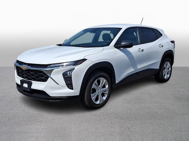 Used 2025 Chevrolet Trax LS FWD video 1