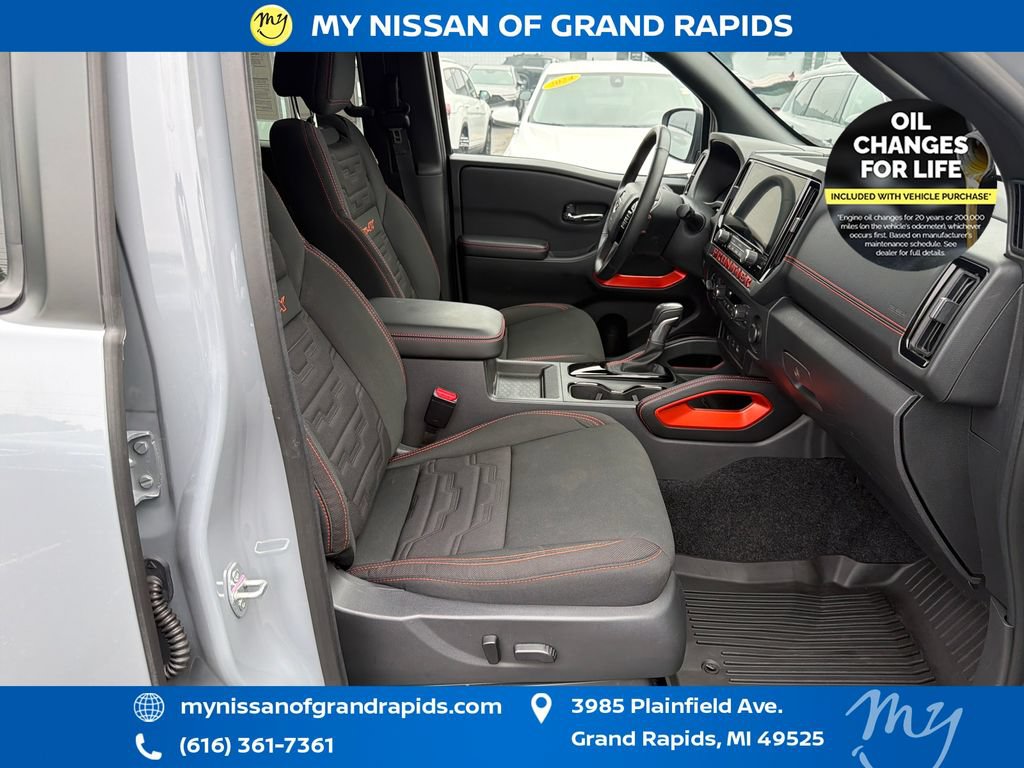 Used 2025 Nissan Frontier PRO-4X w/ Interior Protection Package AWD/4WD image 25