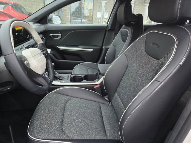 New 2025 Kia K4 GT-Line image 18
