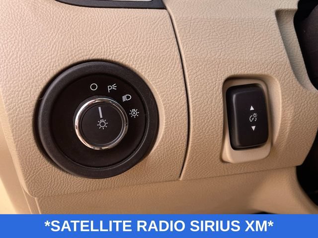 Used 2018 Ford Taurus SEL AWD/4WD image 11