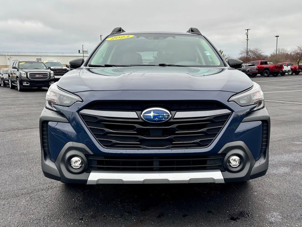 Used 2023 Subaru Outback Limited image 9