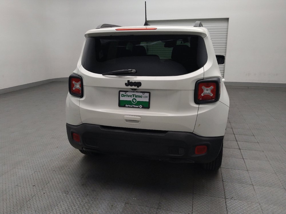 Used 2020 Jeep Renegade Altitude AWD/4WD image 7