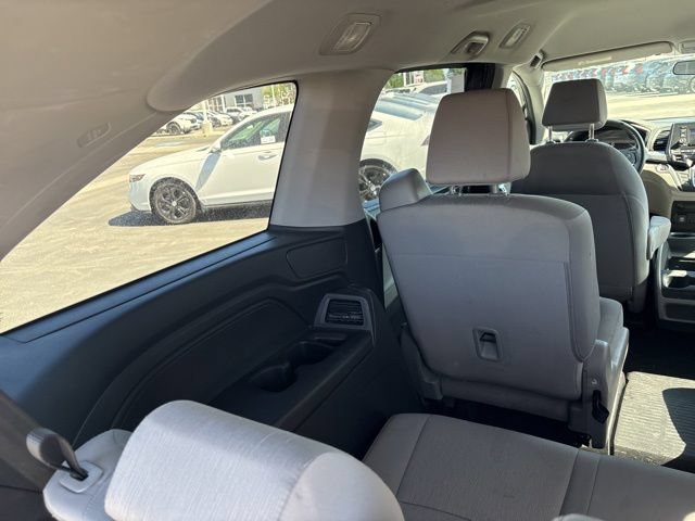 Used 2018 Honda Odyssey LX image 22