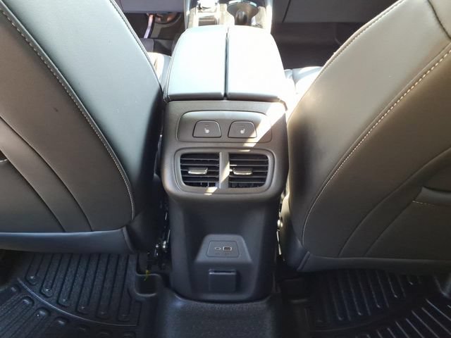 Used 2024 Buick Envision Avenir AWD/4WD image 6