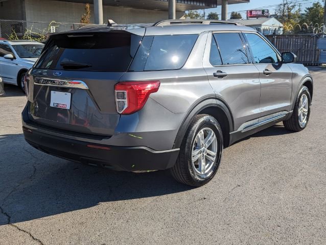 Used 2023 Ford Explorer XLT RWD image 7