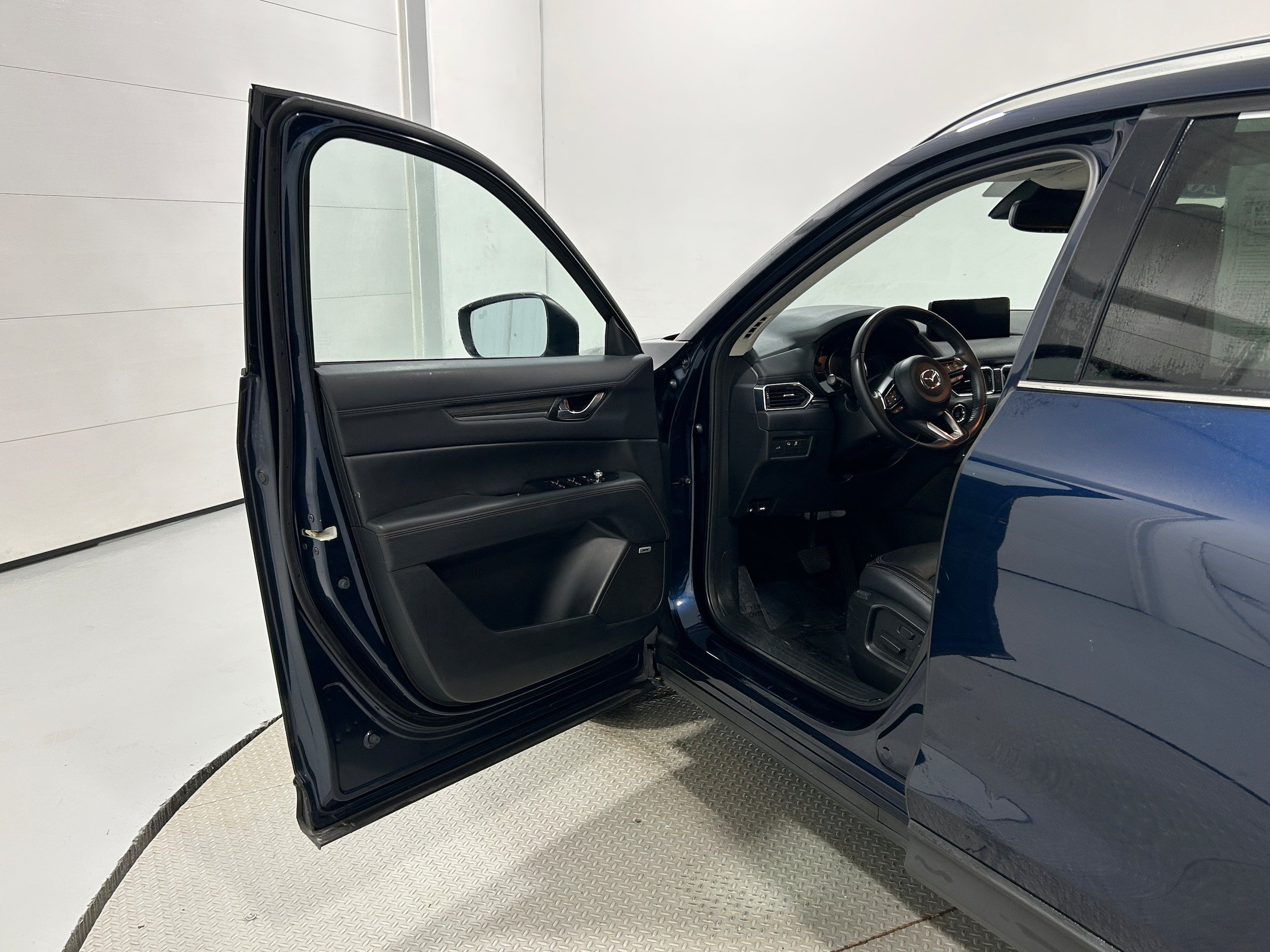 Used 2021 MAZDA CX-5 Grand Touring AWD/4WD image 22