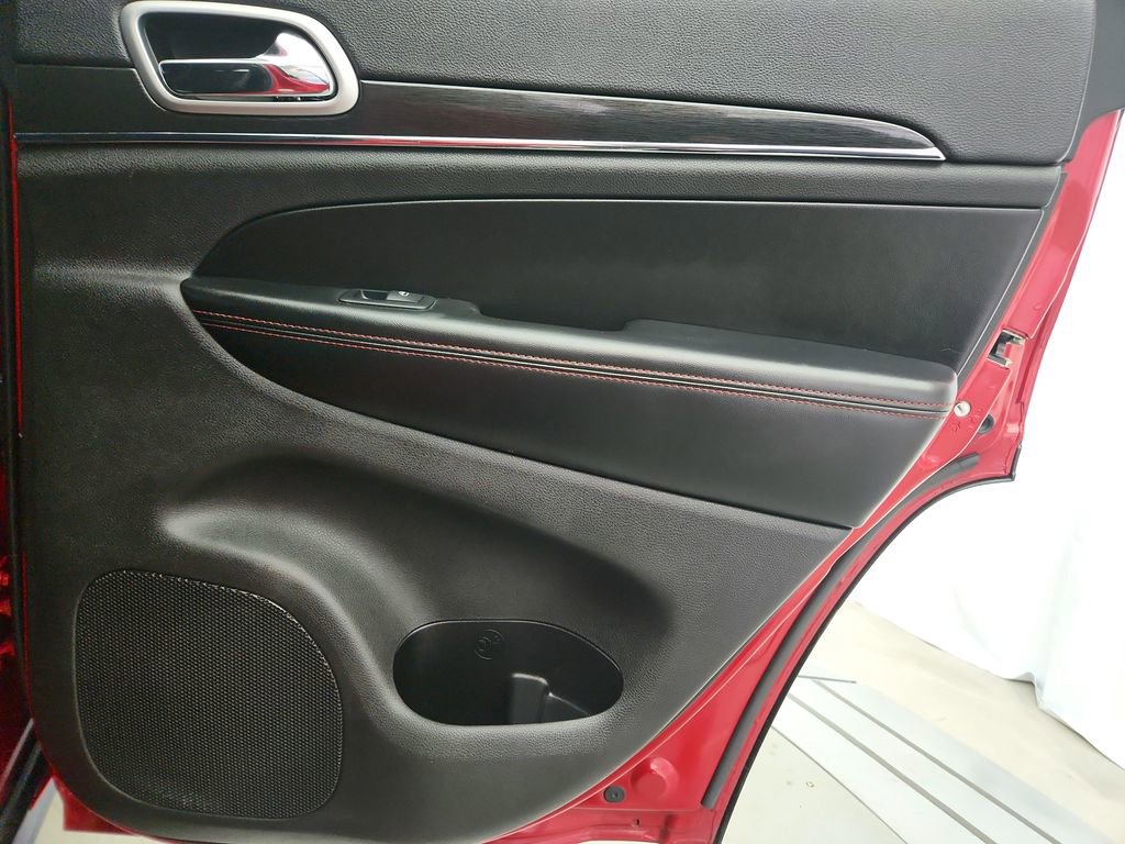 Used 2018 Jeep Grand Cherokee Trailhawk AWD/4WD image 37