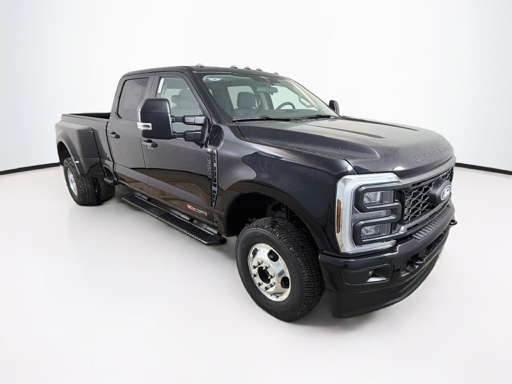 New 2027 Ford F350 XL w/ STX Appearance Package AWD/4WD image 3