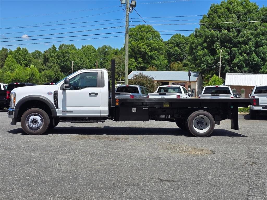 New 2025 Ford F550 4x4 Regular Cab Super Duty image 24