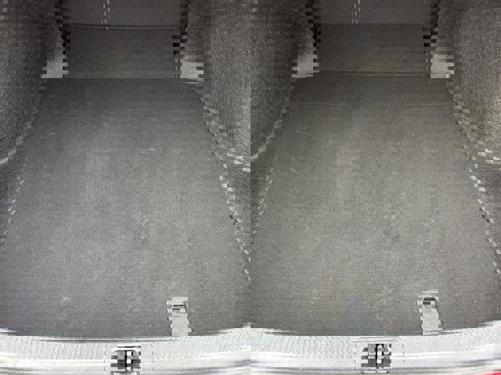 Used 2023 Toyota Camry XSE image 14