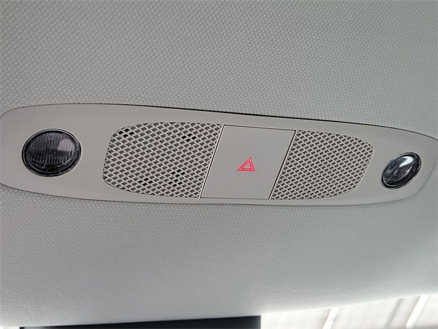 Used 2022 Tesla Model Y Performance image 14