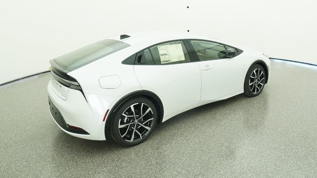 New 2026 Toyota Prius Plug-In Hybrid FWD image 12