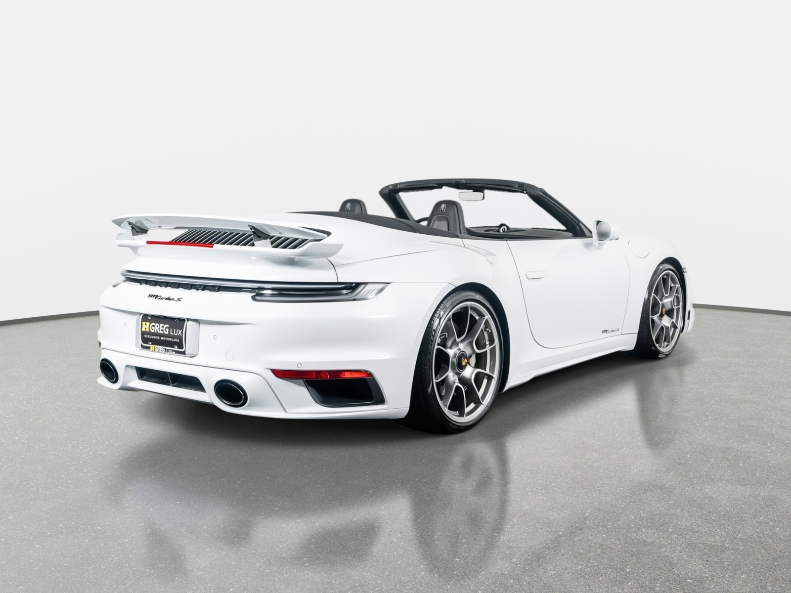 Used 2023 Porsche 911 Turbo S image 11