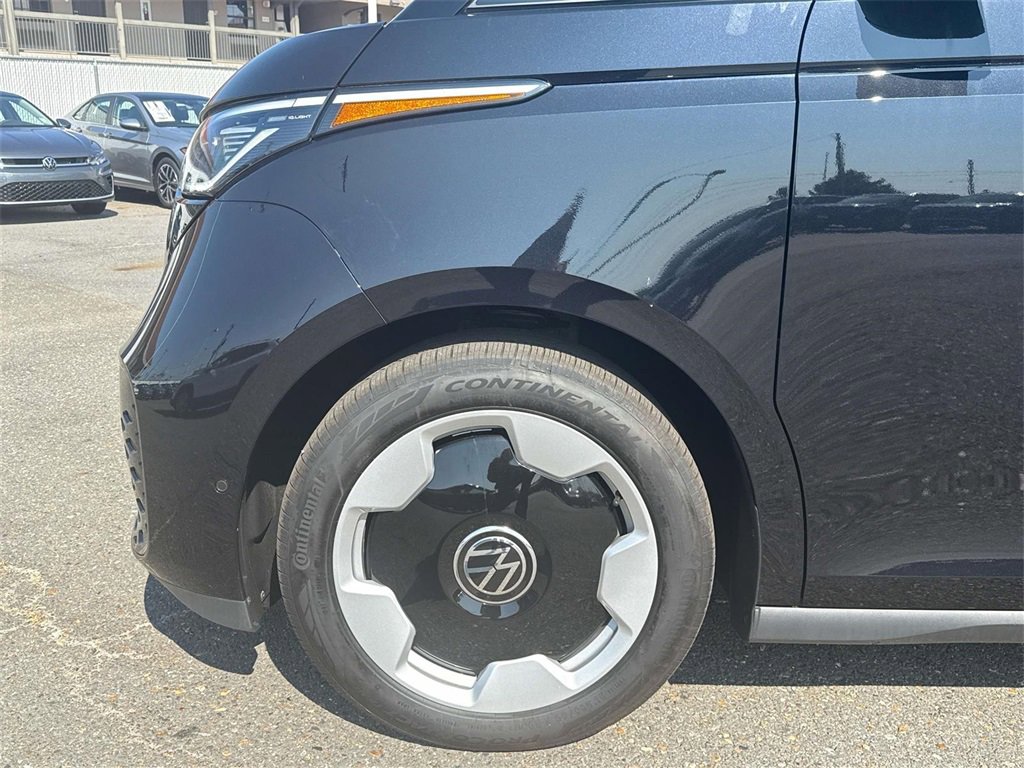 New 2025 Volkswagen ID. Buzz Pro S image 5