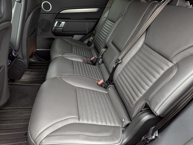 New 2025 Land Rover Discovery Dynamic SE AWD/4WD image 15