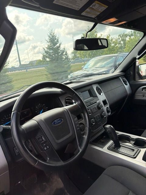 Used 2017 Ford Expedition EL XLT AWD/4WD image 9