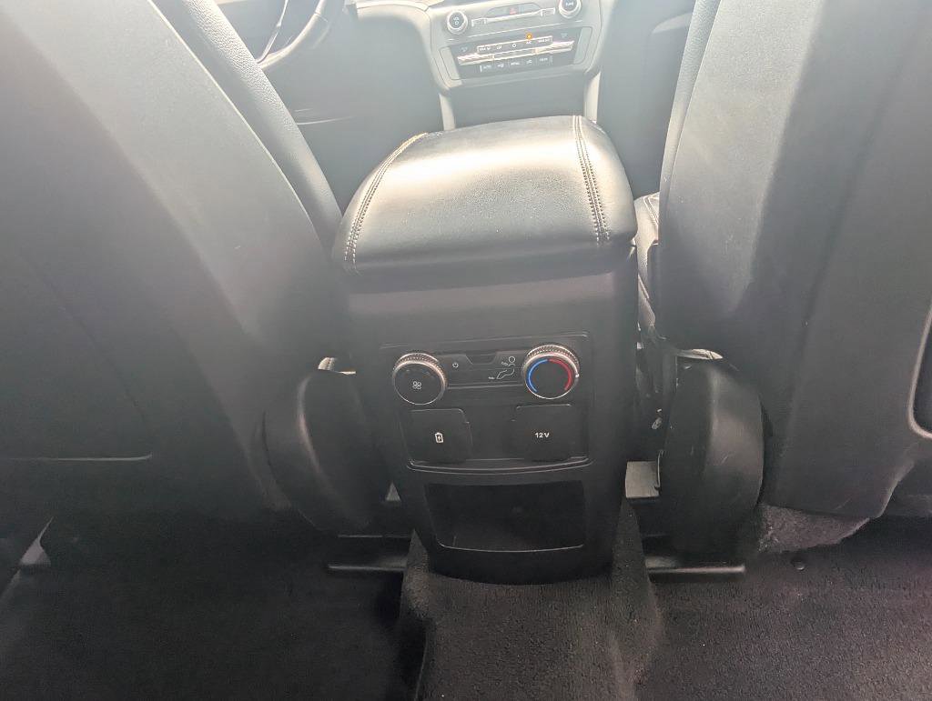 Used 2020 Ford Explorer XLT w/ Equipment Group 202A AWD/4WD image 44