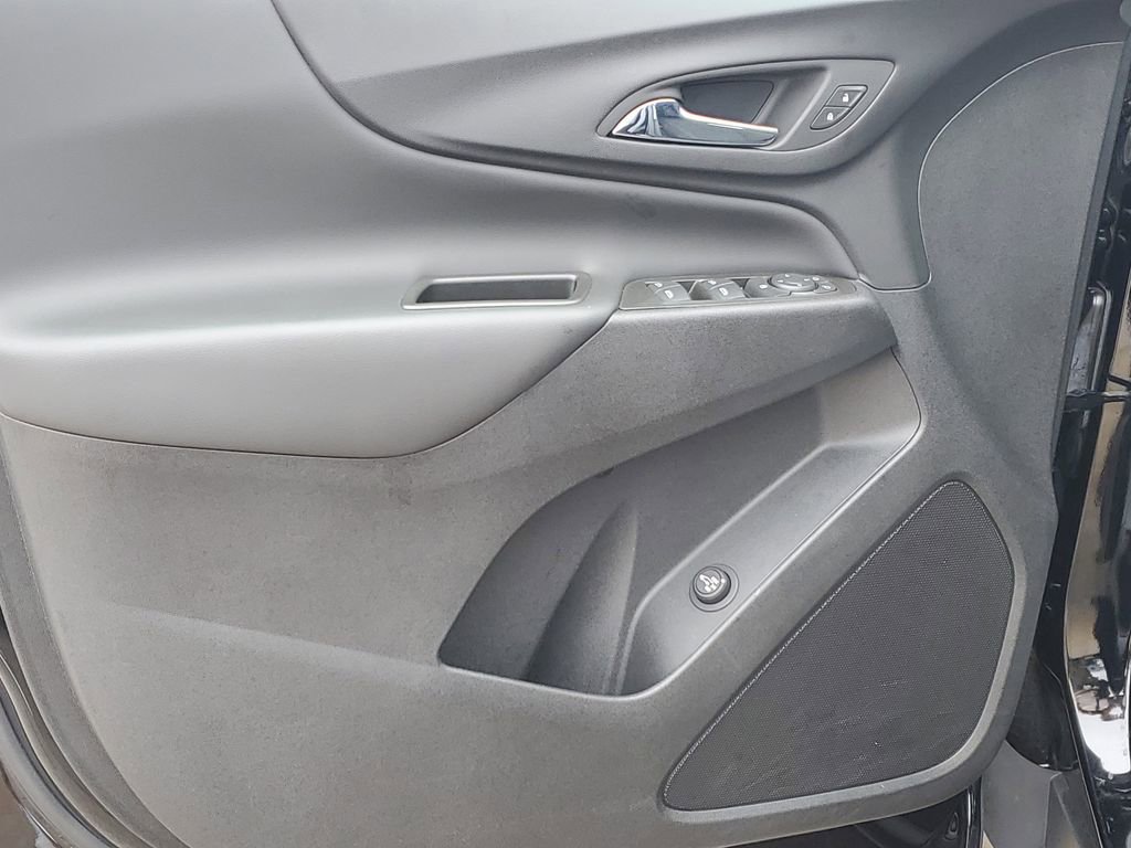 Used 2023 Chevrolet Equinox LT AWD/4WD image 20