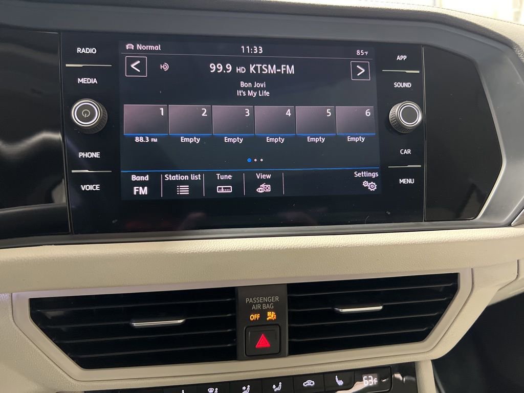 Used 2019 Volkswagen Jetta SEL image 19