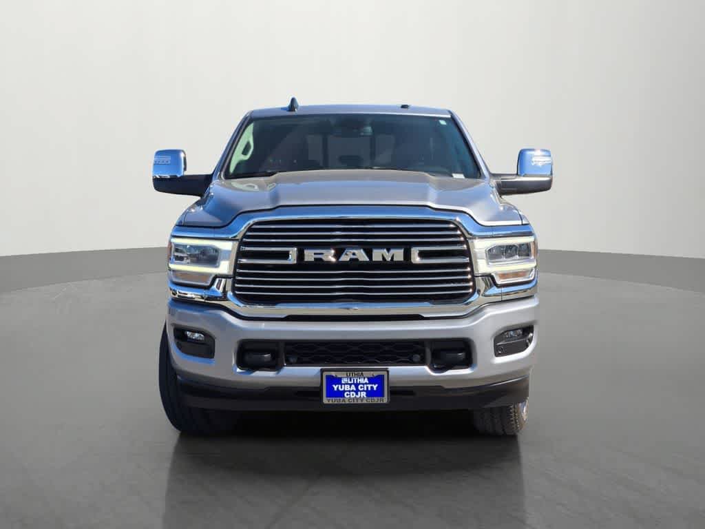 Used 2024 RAM 2500 Laramie AWD/4WD image 2