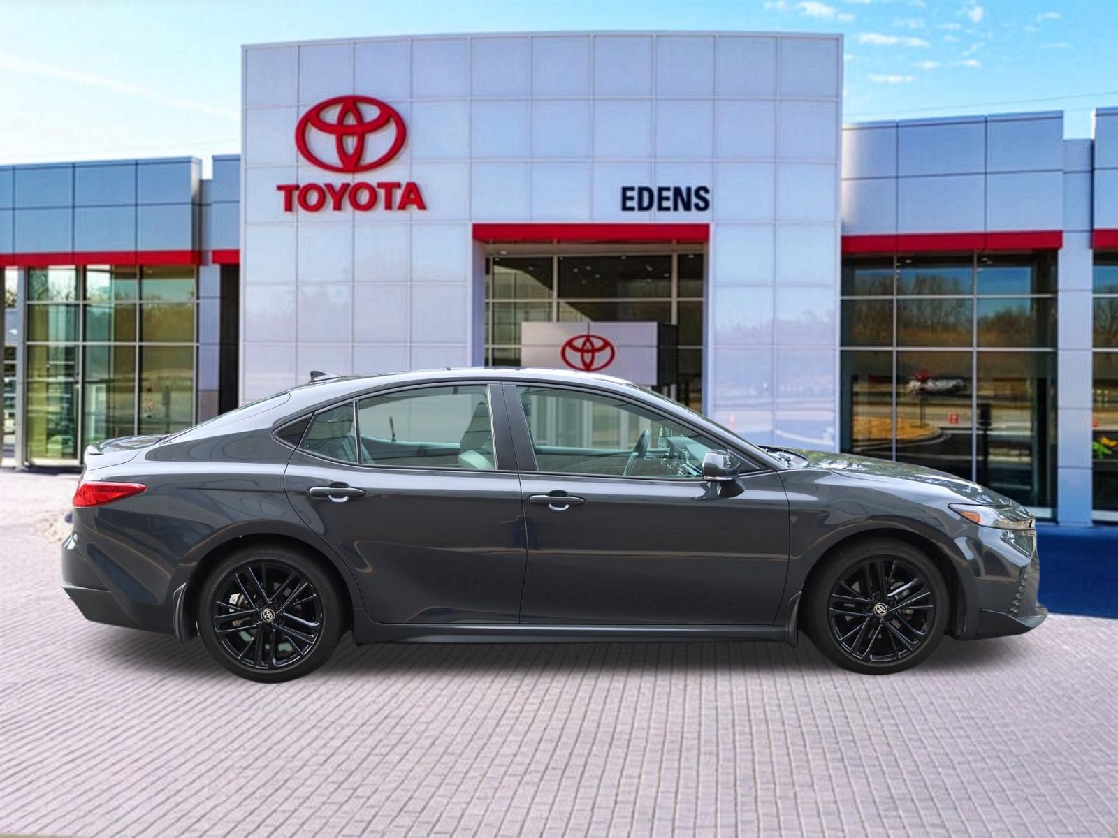 Certified 2025 Toyota Camry SE FWD image 2
