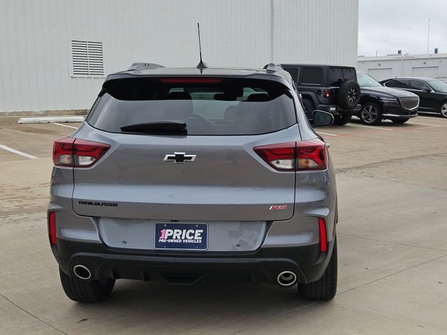 Used 2021 Chevrolet TrailBlazer RS w/ Sun and Liftgate Package FWD image 7