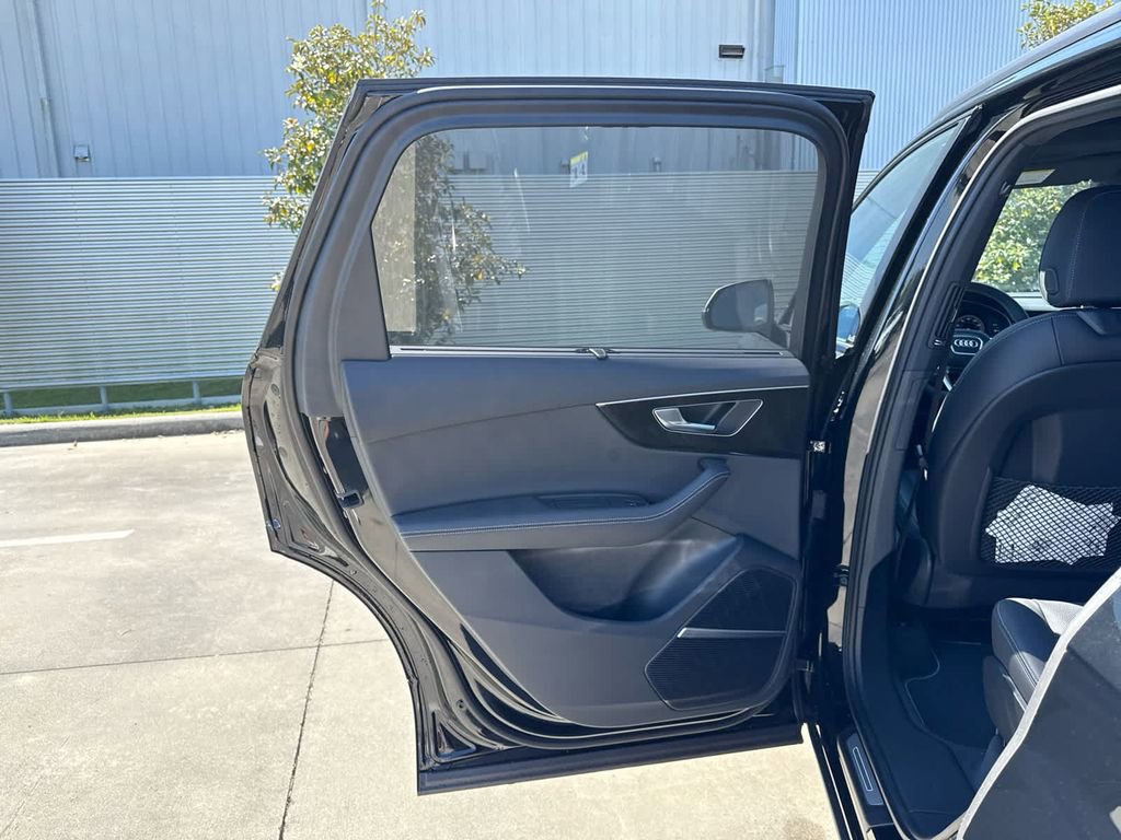 New 2025 Audi Q7 3.0T Premium Plus image 20