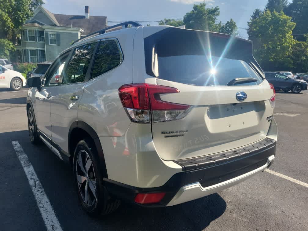 Used 2019 Subaru Forester Touring AWD/4WD image 6
