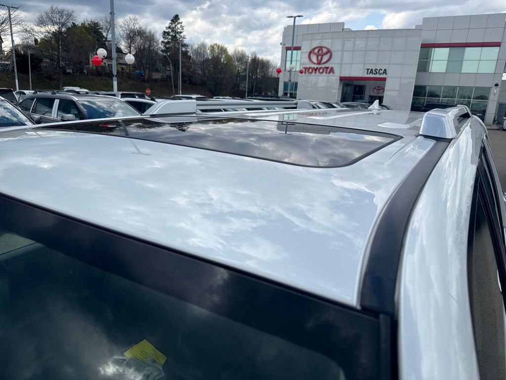 Used 2024 Toyota 4Runner Limited AWD/4WD image 50